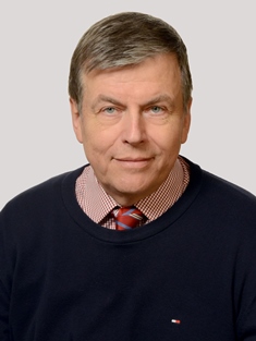 Ярустовский Михаил Борисович