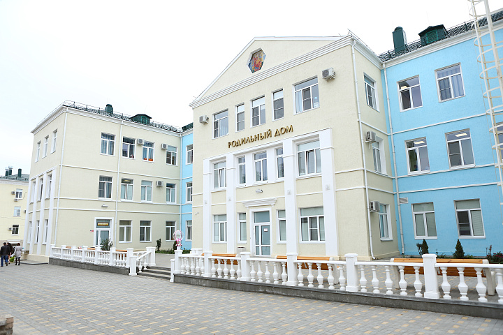 ГУЗ "КБ СМП № 7"